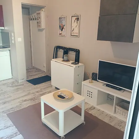 Apart. T2 A Pyrennees 2000 Au Pied Pistes - 1 Apartmán *
